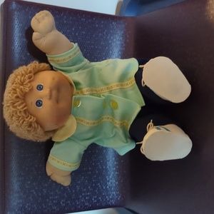 1985 Cabbage Patch doll